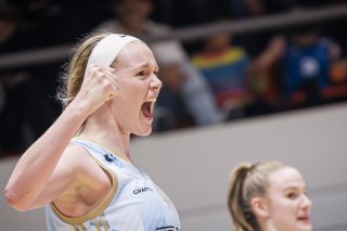 Un titre de plus pour Abigail Fogg et Elfic Fribourg KEYSTONE/VALENTIN FLAURAUD